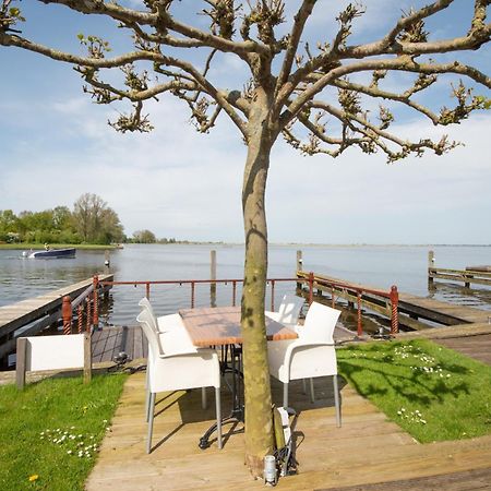 Meerzicht 70 - Vakantiehuis Aan Het Water! Uitgeest Exterior foto