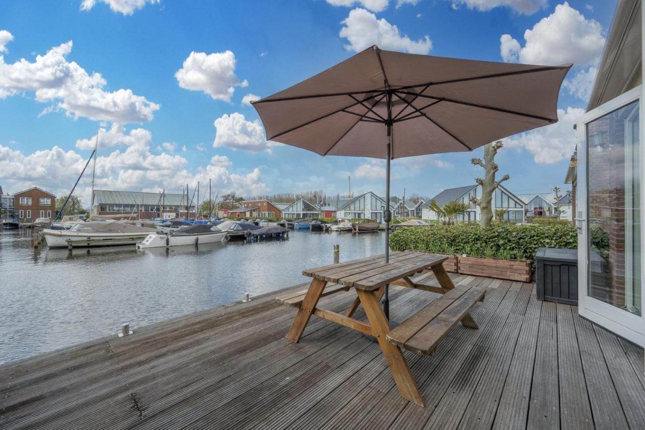 Meerzicht 70 - Vakantiehuis Aan Het Water! Uitgeest Exterior foto