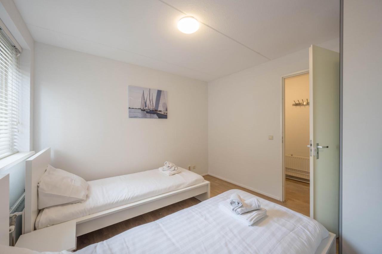 Meerzicht 70 - Vakantiehuis Aan Het Water! Uitgeest Exterior foto
